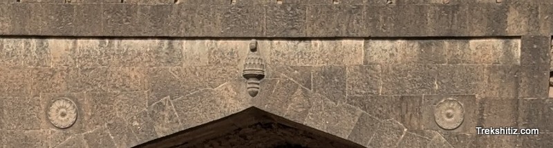 Mofit on Entrance gate Anantapura Fort